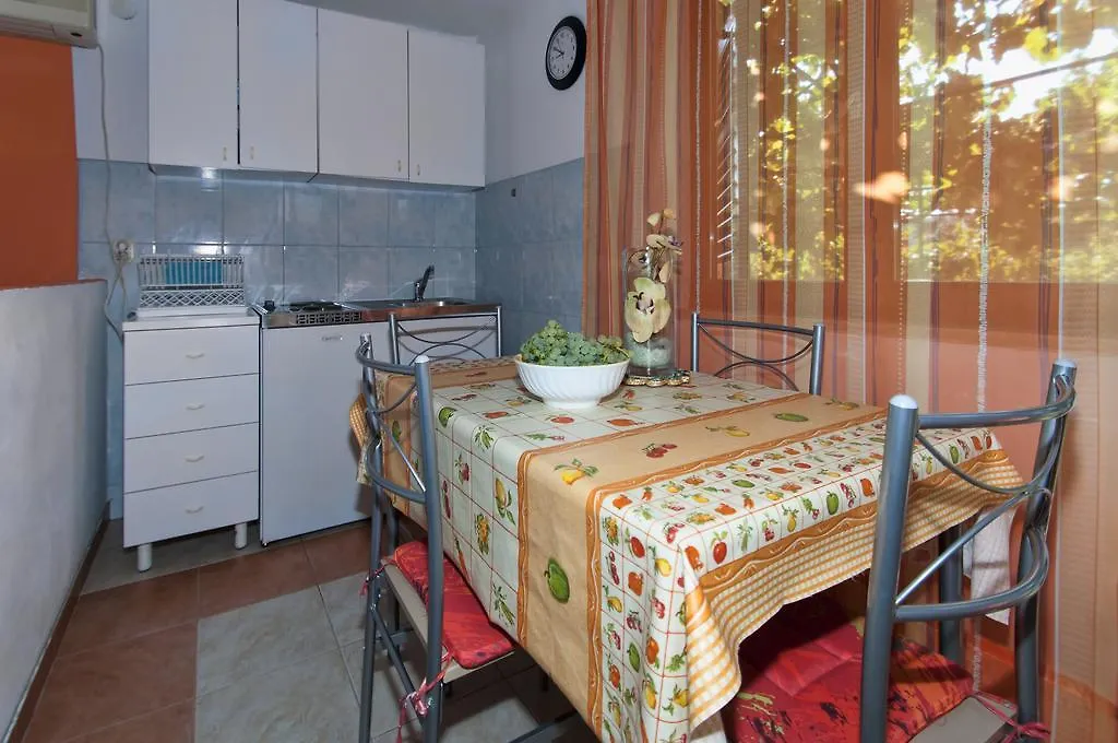 Apartment Dinono Pula